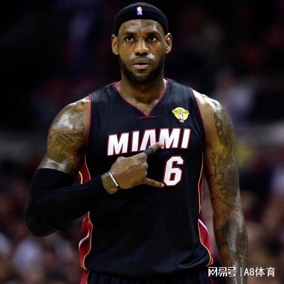 开云娱乐-关于反败为胜首场状态出色，热火观众沸腾！，詹姆斯重返赛场热度持续攀升的信息