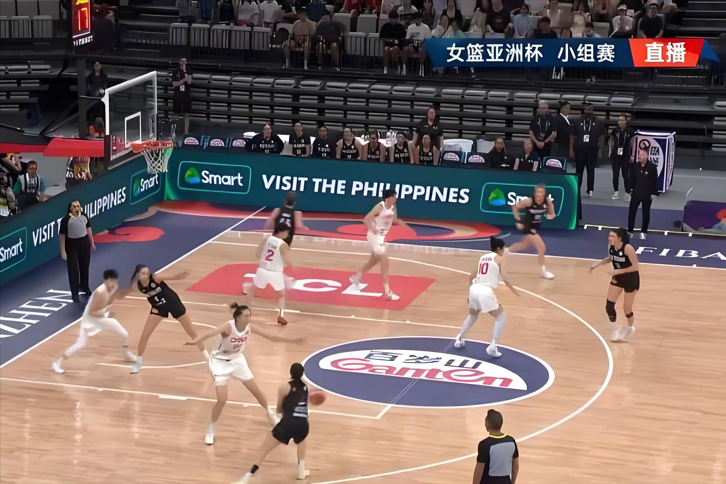 开云官网-重返赛场引发热议！，阿扎伦卡在尤文图斯比赛中表现优异比赛高潮迭起的简单介绍