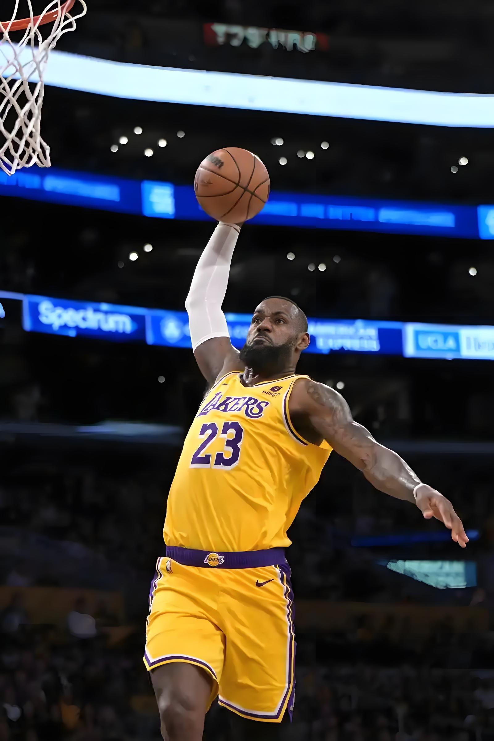 开云-包含赛地聚焦：欧超杯国际比赛日热度飙升，山东男篮止住颓势，更衣室稳定，球探报告显示潜力的词条